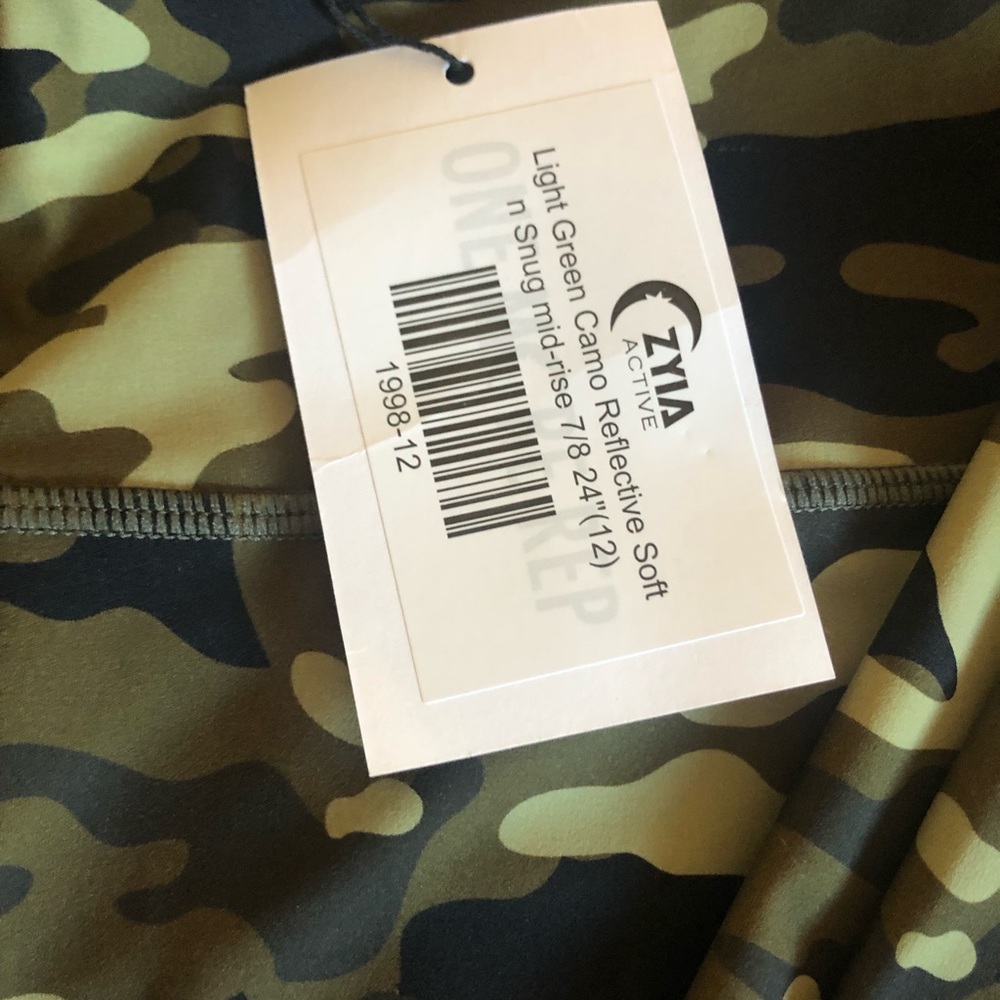 Zyia light green camo reflective soft and sung